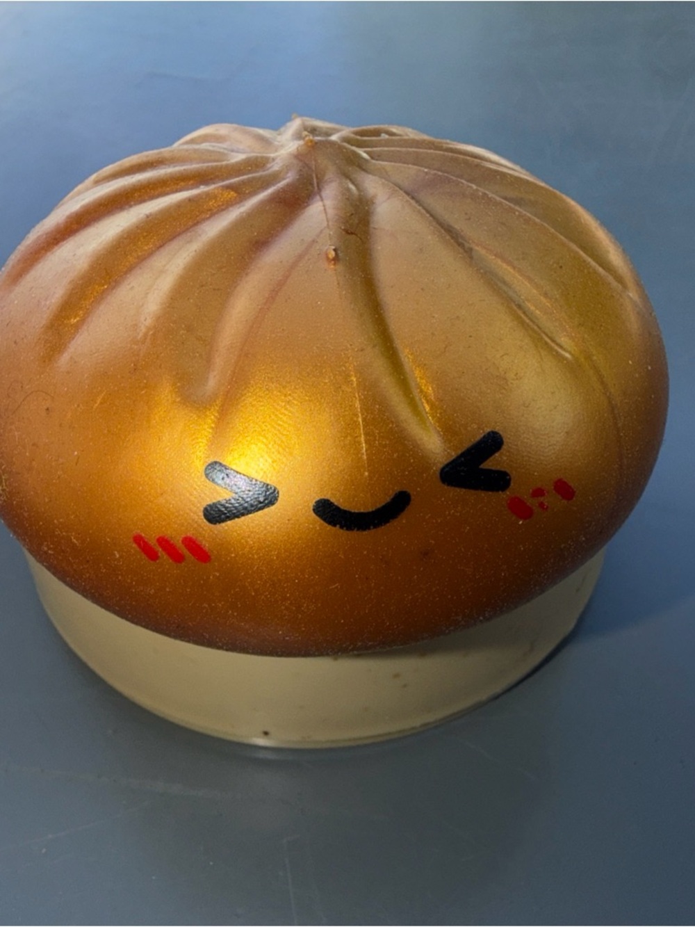 Rare Kawaii Gold Bun Squishy with Cute Face
